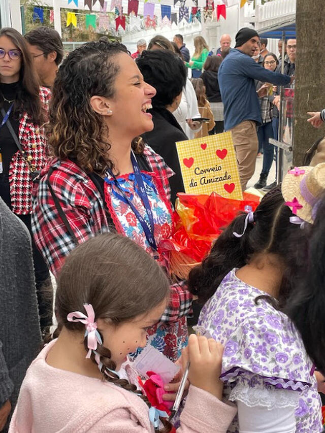 Cultura, guloseimas e muita diversão: festa junina é tradição nas escolas do Brasil